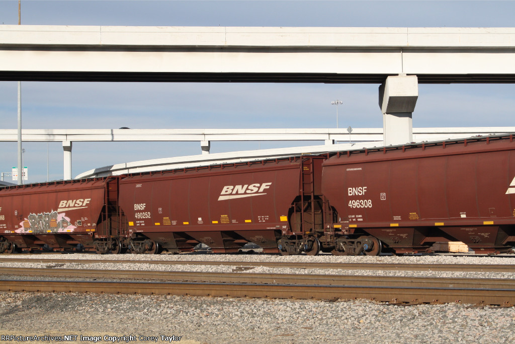 BNSF 490252